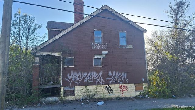 14 North Street, Highland Park, MI 48203