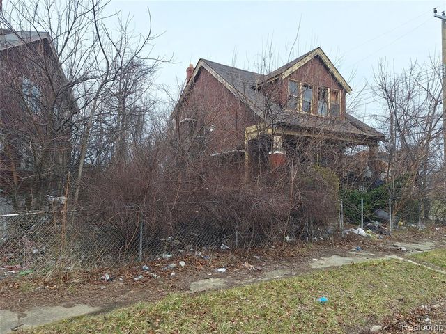 14 North Street, Highland Park, MI 48203