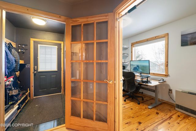 480 Grubstake Avenue, Homer, AK 99603