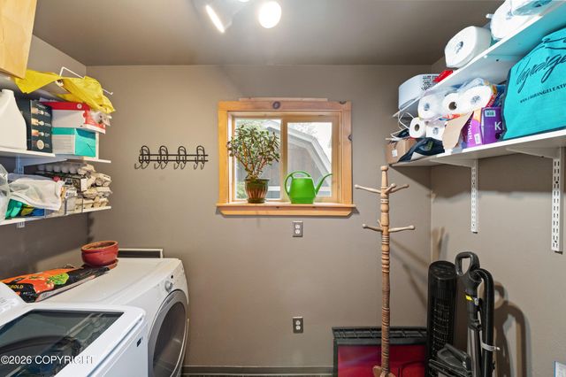 480 Grubstake Avenue, Homer, AK 99603