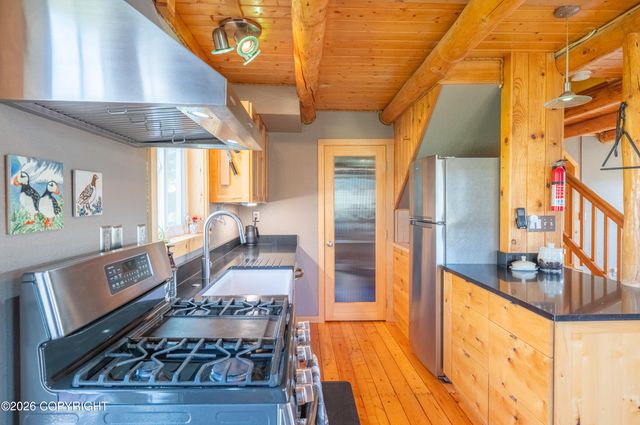 480 Grubstake Avenue, Homer, AK 99603