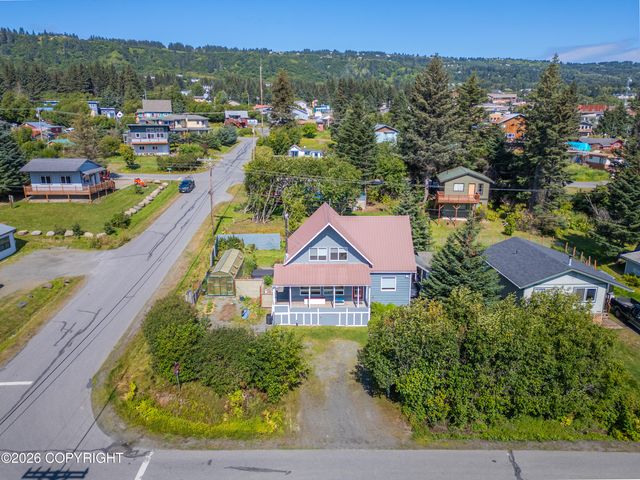 480 Grubstake Avenue, Homer, AK 99603