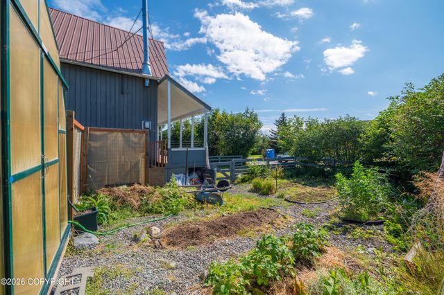 480 Grubstake Avenue, Homer, AK 99603