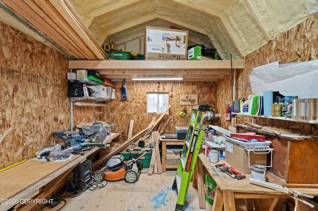 480 Grubstake Avenue, Homer, AK 99603