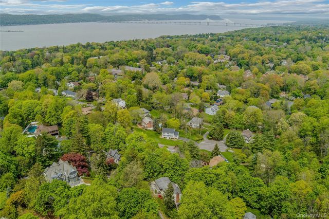 41 Osceola Avenue, Irvington, NY 10533