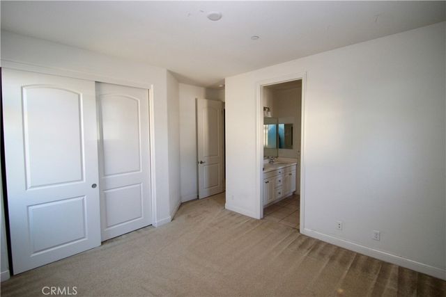 52 Shadowbrook, Irvine, CA 92604