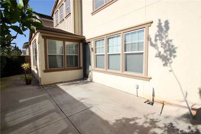 52 Shadowbrook, Irvine, CA 92604