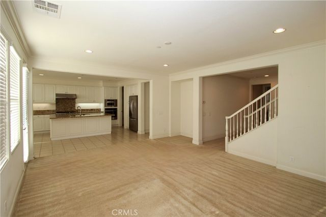 52 Shadowbrook, Irvine, CA 92604