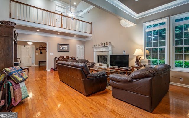 325 Twin Oaks Circle, Bogart, GA 30622