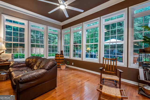 325 Twin Oaks Circle, Bogart, GA 30622