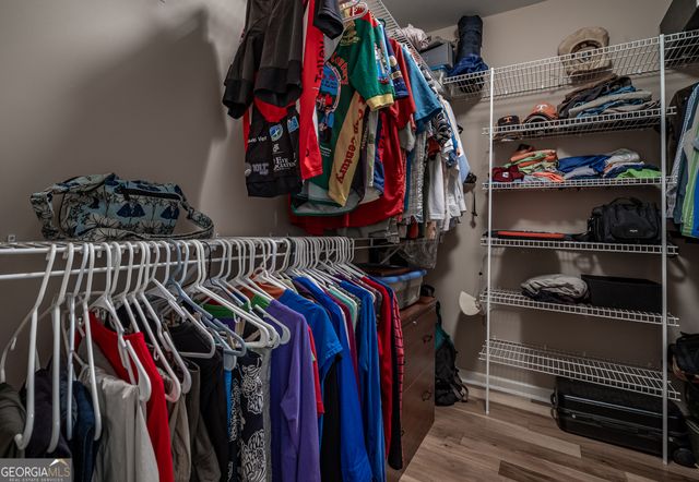 325 Twin Oaks Circle, Bogart, GA 30622