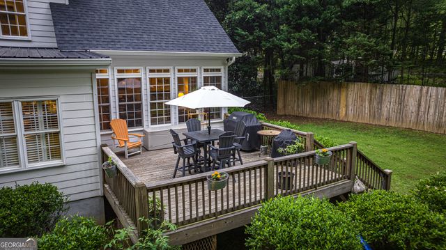 325 Twin Oaks Circle, Bogart, GA 30622