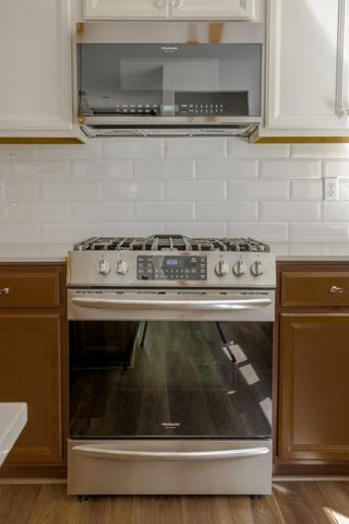 145 E Taylor Avenue, Visalia, CA 93291