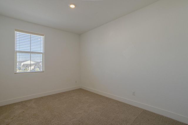 145 E Taylor Avenue, Visalia, CA 93291