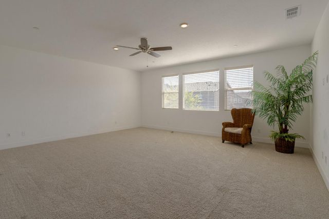 145 E Taylor Avenue, Visalia, CA 93291