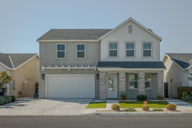 145 E Taylor Avenue, Visalia, CA 93291