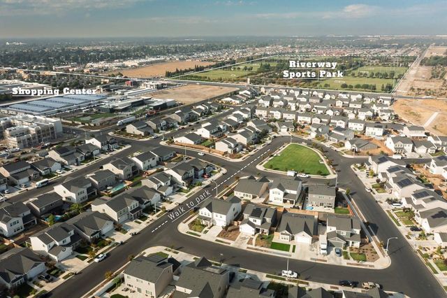 145 E Taylor Avenue, Visalia, CA 93291