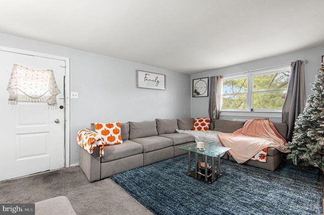 535 AVON ST, Philadelphia, PA 19116