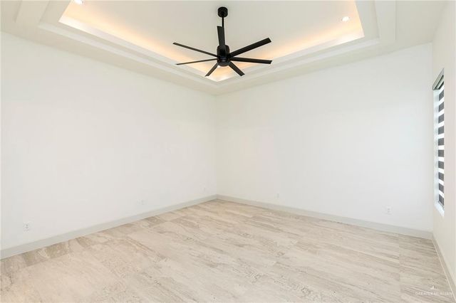 9807 N 24th Lane, Mcallen, TX 78504