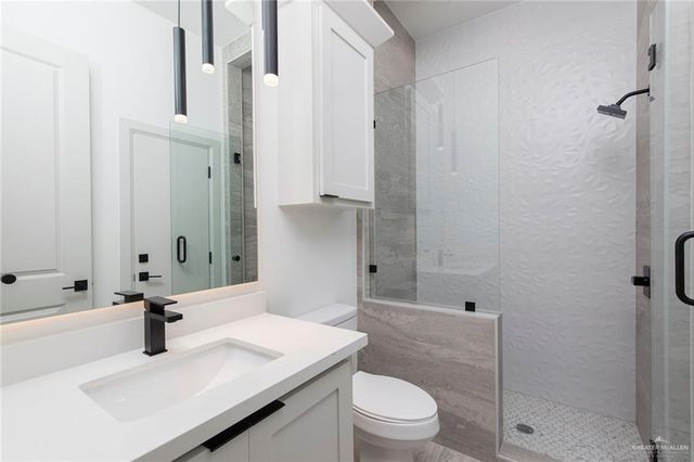 9807 N 24th Lane, Mcallen, TX 78504