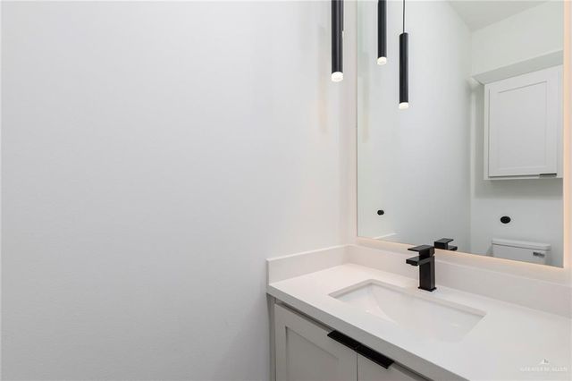 9807 N 24th Lane, Mcallen, TX 78504