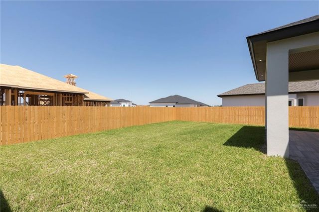 9807 N 24th Lane, Mcallen, TX 78504