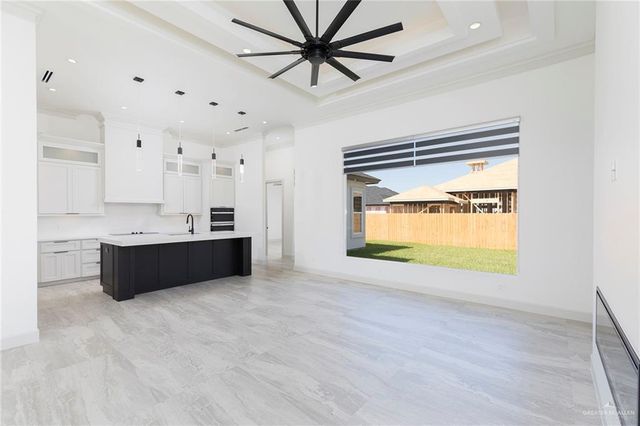 9807 N 24th Lane, Mcallen, TX 78504
