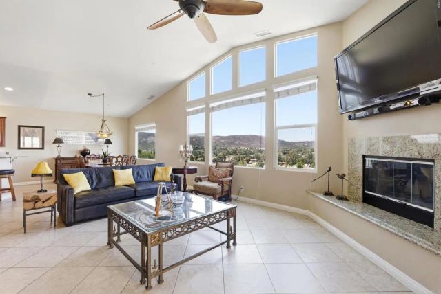 15615 Vista Vicente Drive 17, Ramona, CA 92065