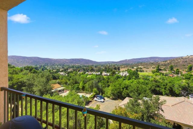 15615 Vista Vicente Drive 17, Ramona, CA 92065