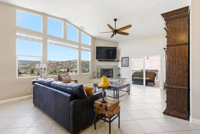 15615 Vista Vicente Drive 17, Ramona, CA 92065