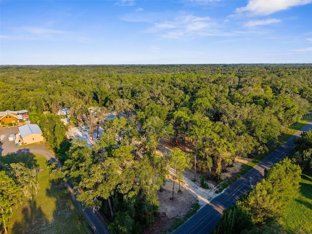 5200 CYRIL DRIVE, Dade City, FL 33523