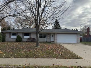 45480 Keding Street, Shelby Charter Township, MI 48317