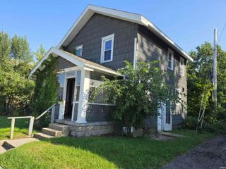 1212 California Avenue, South Bend, IN 46628