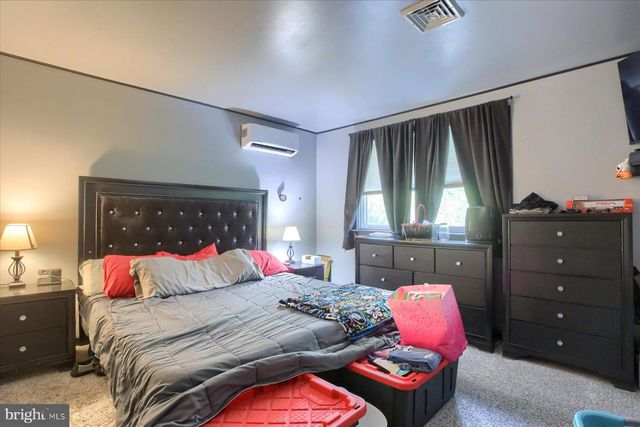 1680 PEBBLE BROOK LN, Harrisburg, PA 17110