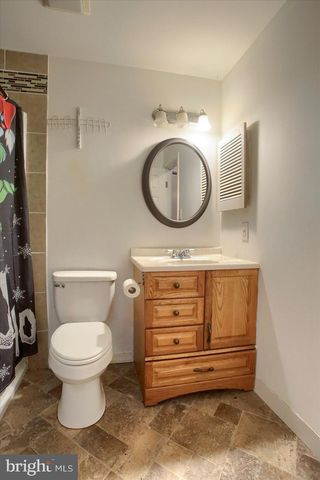 1680 PEBBLE BROOK LN, Harrisburg, PA 17110