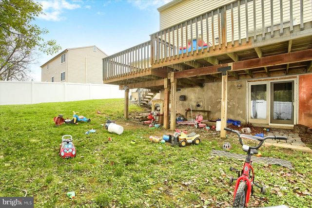 1680 PEBBLE BROOK LN, Harrisburg, PA 17110