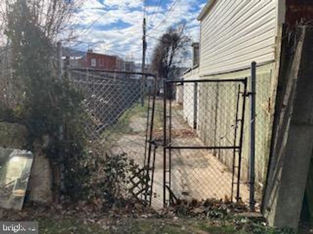 123 S 10TH ST, Reading, PA 19602