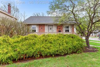 719 W 12 Mile Road, Royal Oak, MI 48073