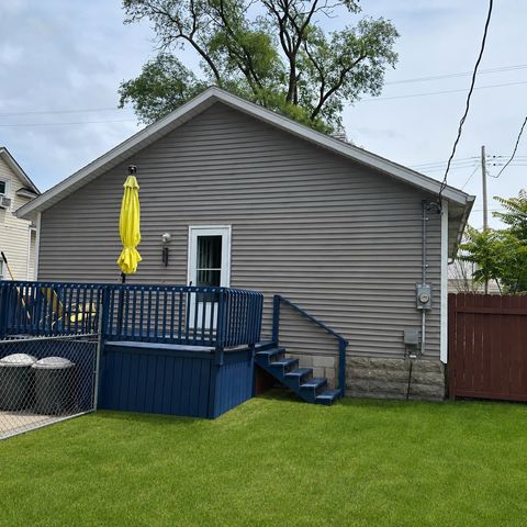 211 State Street, Bay City, MI 48706