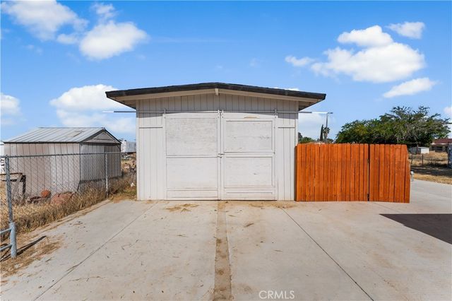 43028 45th Street W, Lancaster, CA 93536