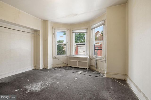 822 E WOODLAWN ST, Philadelphia, PA 19138