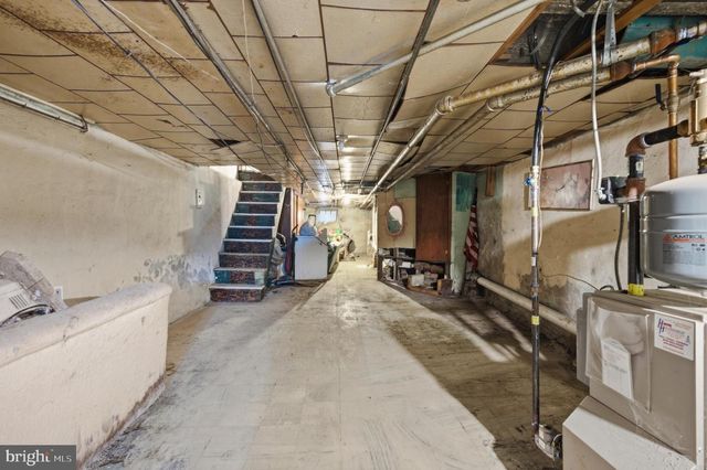 822 E WOODLAWN ST, Philadelphia, PA 19138