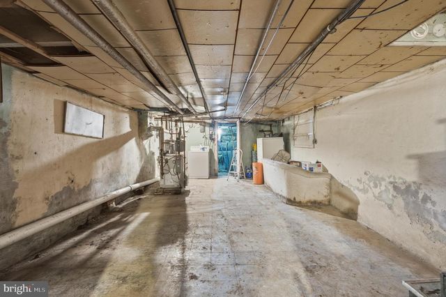 822 E WOODLAWN ST, Philadelphia, PA 19138