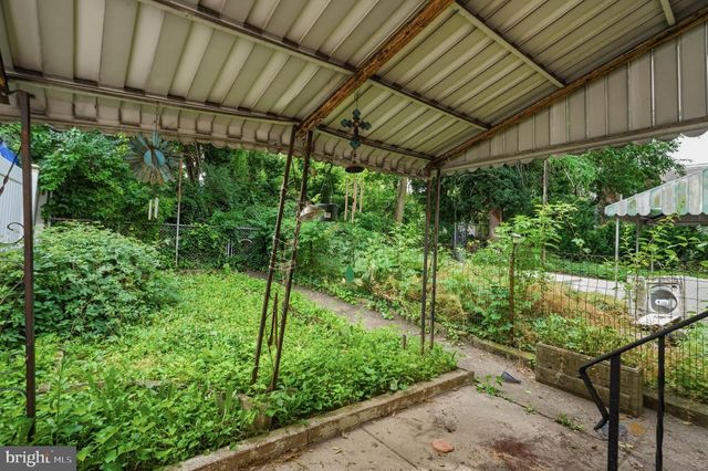 822 E WOODLAWN ST, Philadelphia, PA 19138