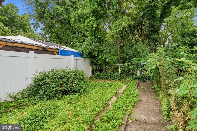 822 E WOODLAWN ST, Philadelphia, PA 19138