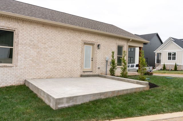 241 Franklin St, Pleasant View, TN 37146