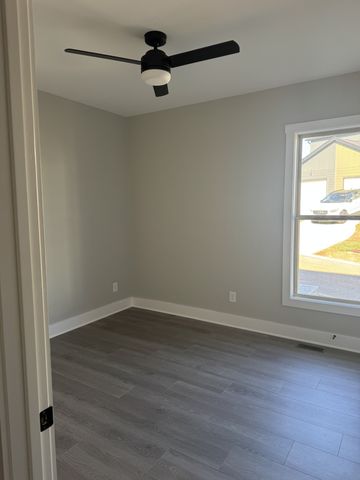 241 Franklin St, Pleasant View, TN 37146