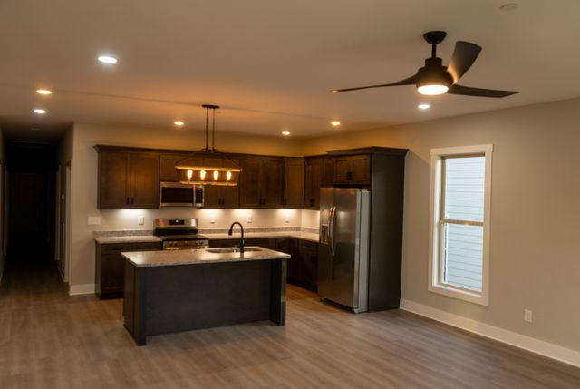 241 Franklin St, Pleasant View, TN 37146