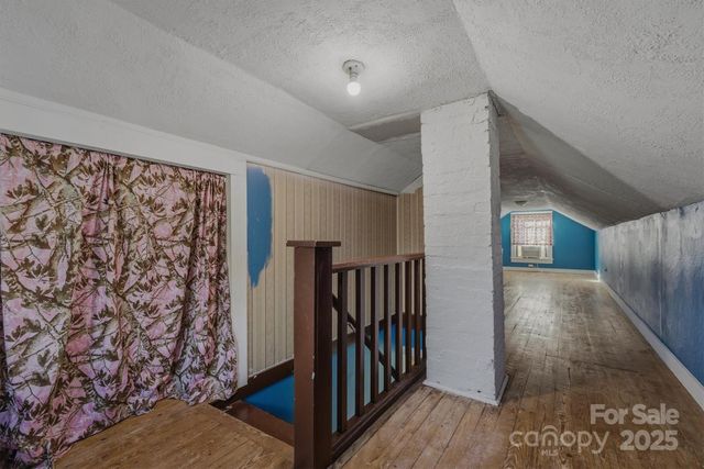 2 Sterling Avenue, Granite Falls, NC 28630