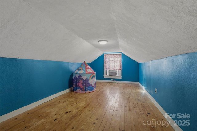 2 Sterling Avenue, Granite Falls, NC 28630